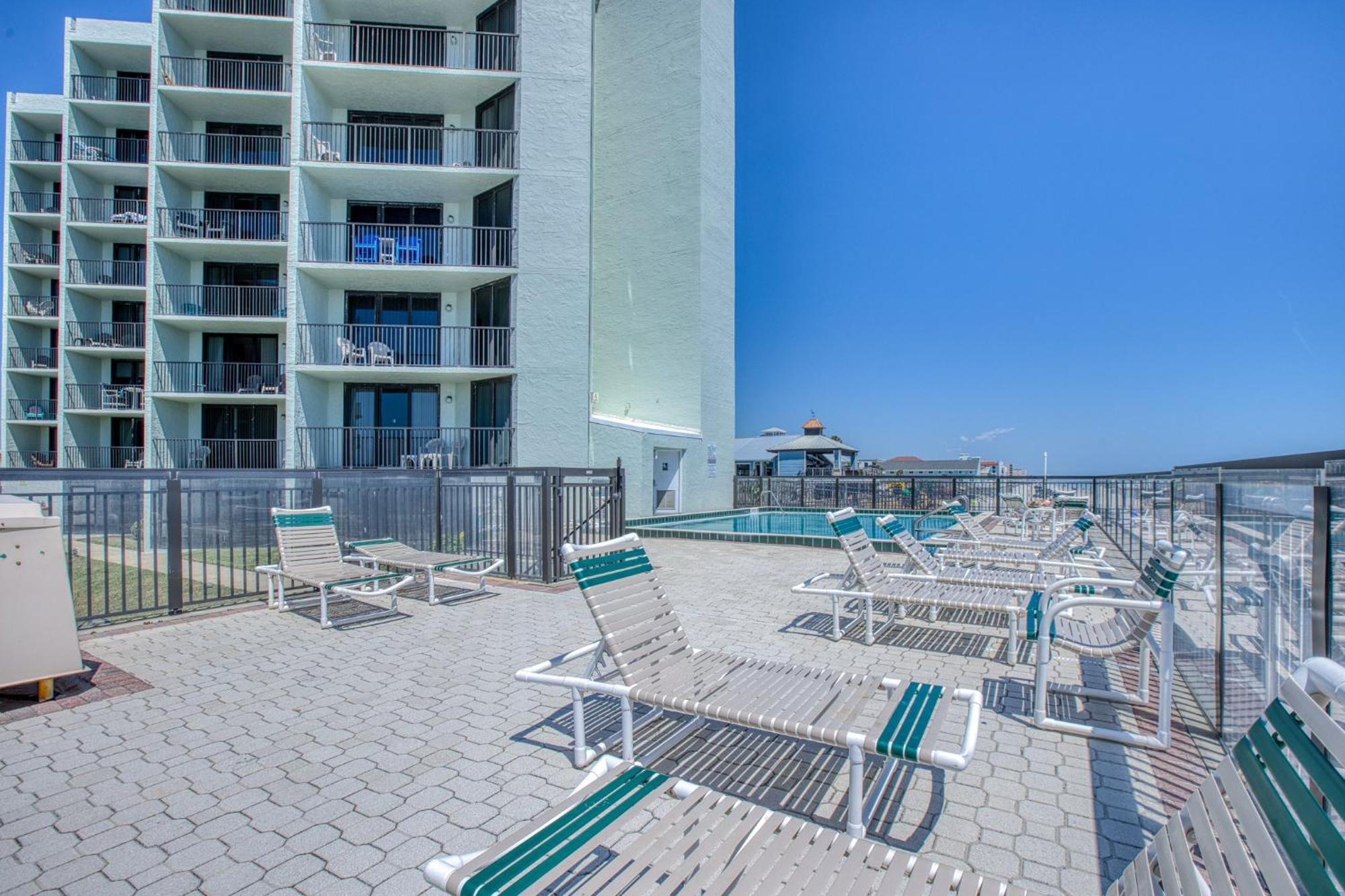 Ocean View With A Beachfront Pool At Ocean Trillium Condo ~ 602 New Smyrna Beach Eksteriør bilde